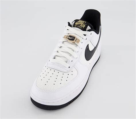 nike air force lv8 emb